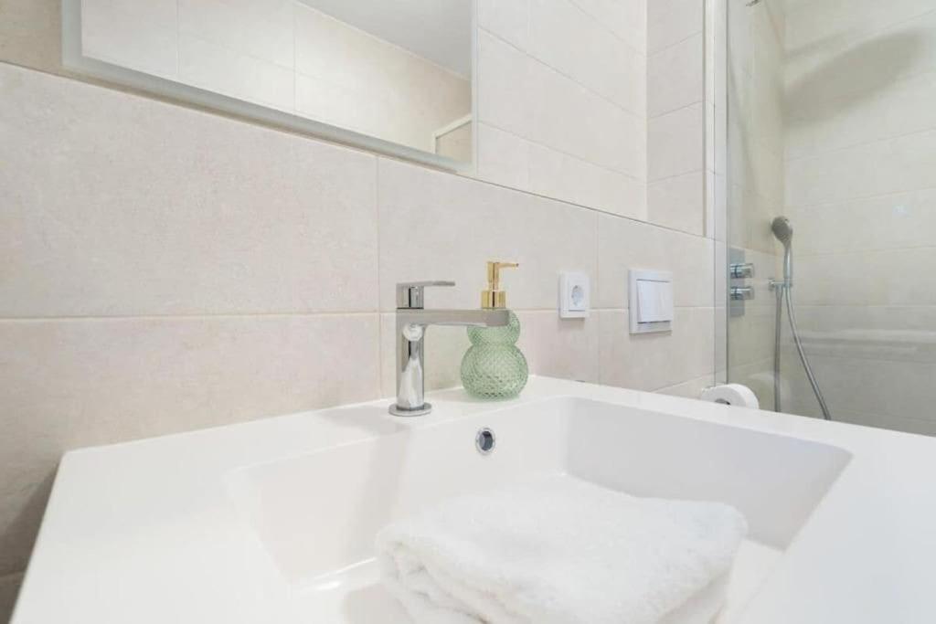 Apartment Brand New In Center- Cd7 Luxemburg